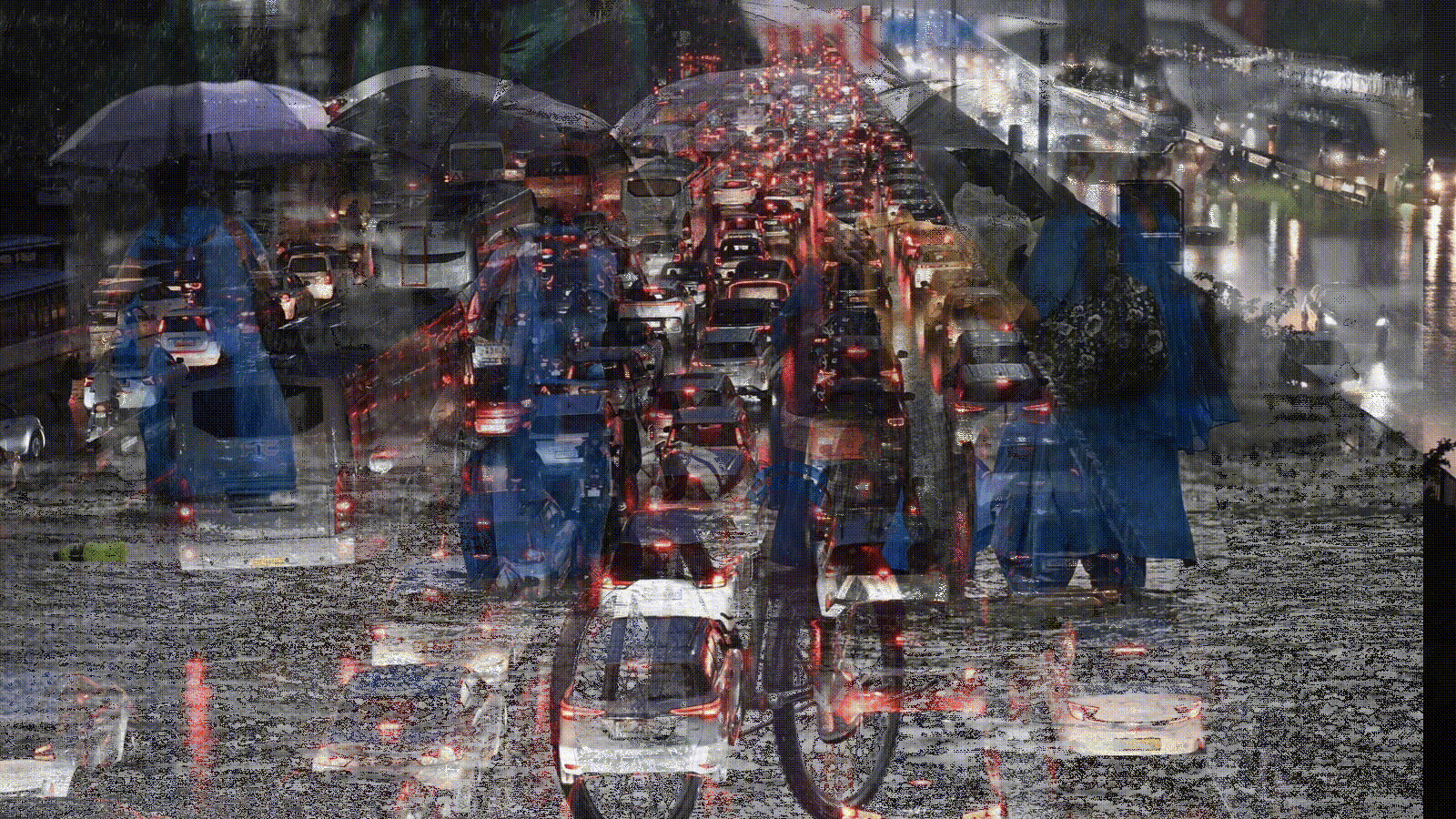 Delhi sees wettest August start in 13 years: Non-stop rainfall leaves roads flooded, traffic crawling